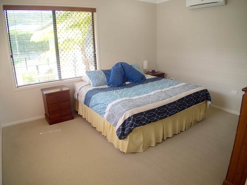 10  Redbank Court, Mount Louisa QLD 4814