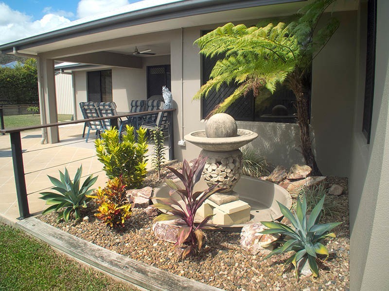 10  Redbank Court, Mount Louisa QLD 4814