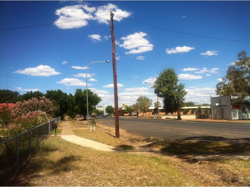 215 St Georges st, Mungindi NSW 2406