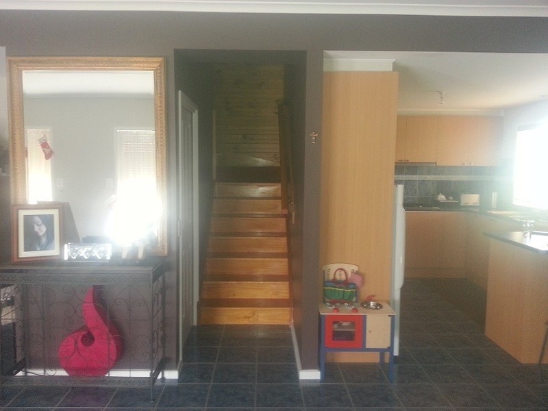 2 Freeman Avenue, Burnside VIC 3023