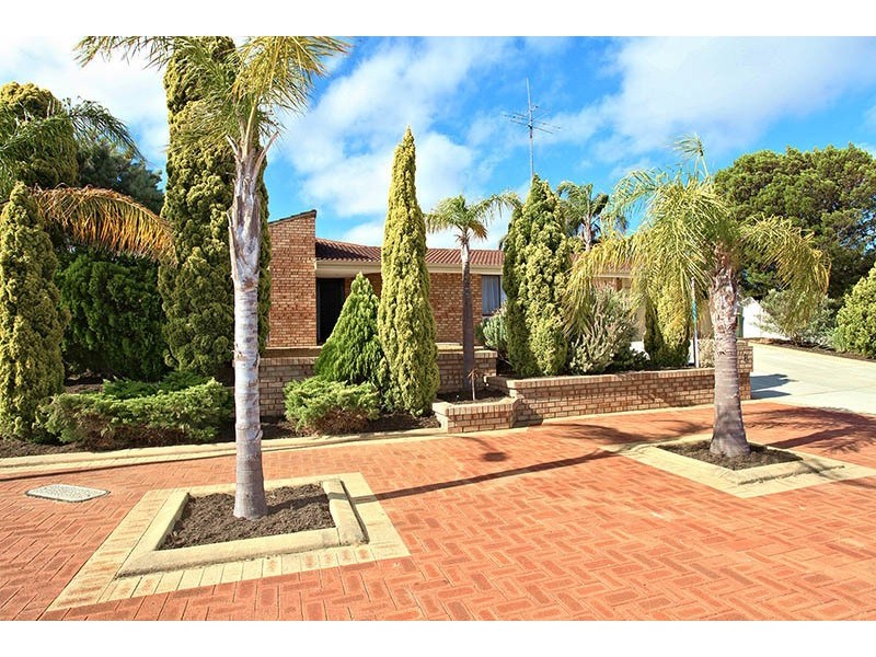 8 Alperton Court, Kingsley WA 6026