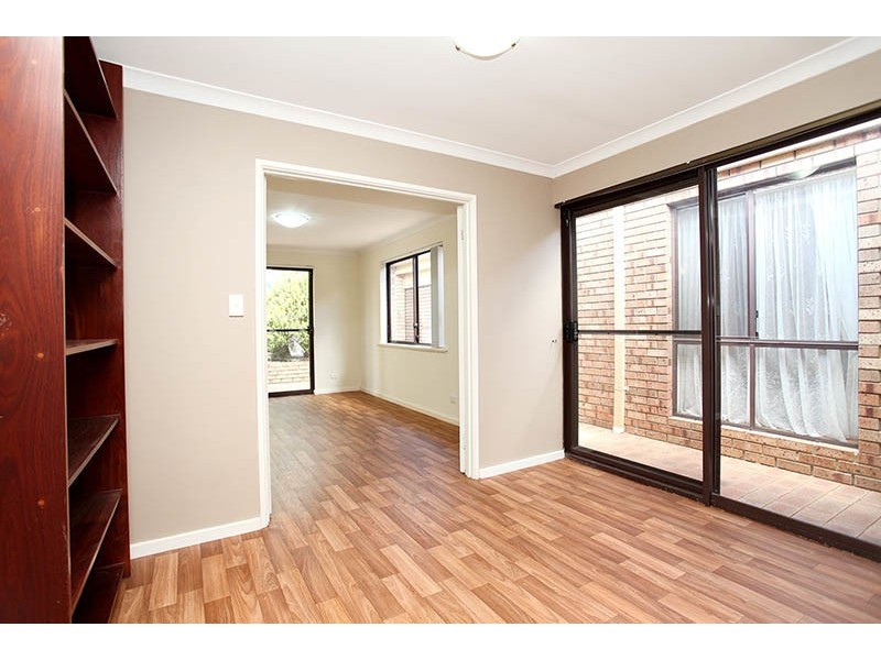 8 Alperton Court, Kingsley WA 6026