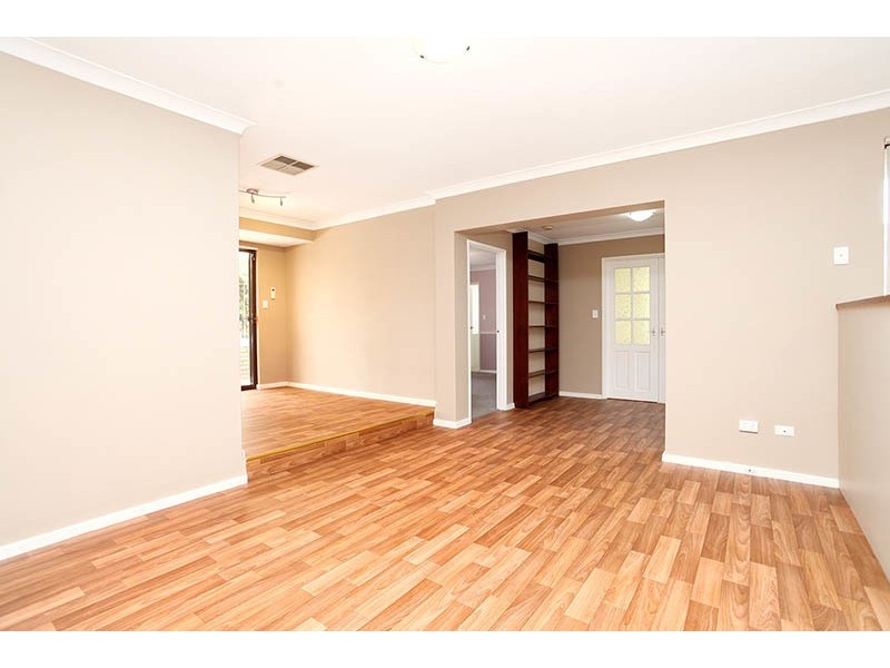 8 Alperton Court, Kingsley WA 6026