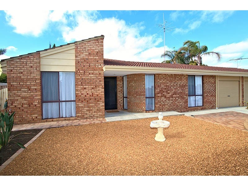 8 Alperton Court, Kingsley WA 6026