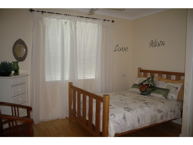 10 Tanning Way, Woodvale WA 6026