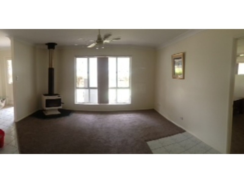 49 Deborah Court, Munruben QLD 4125