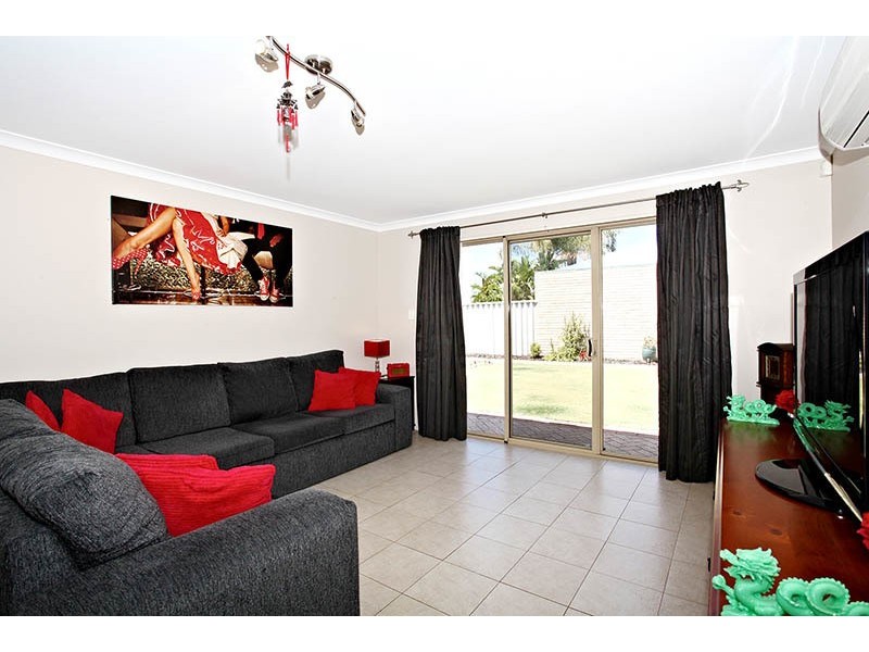 22 Hughes Street, Canning Vale WA 6155