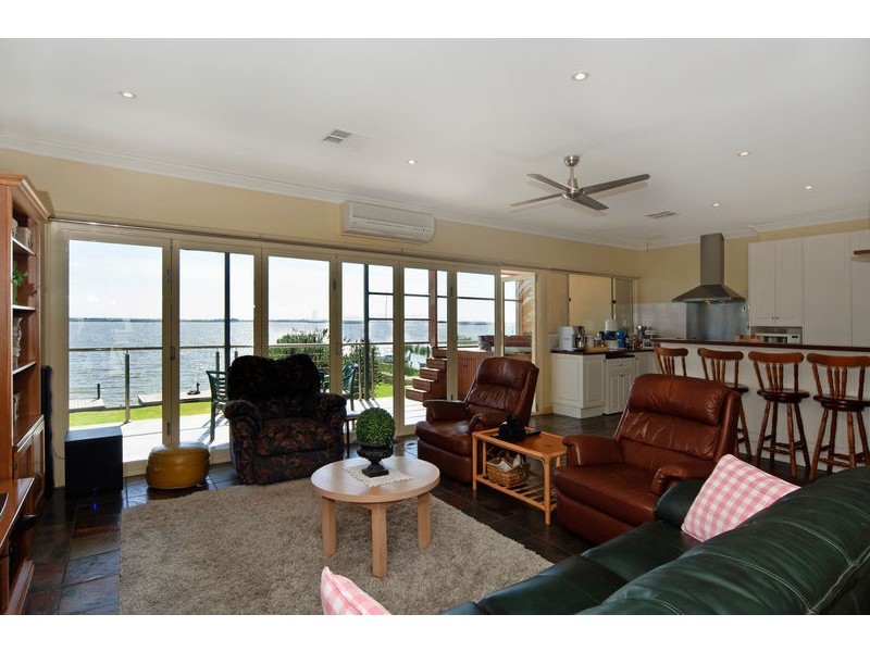 6 Edison Street, Hindmarsh Island SA 5214