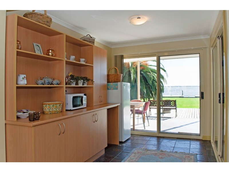 6 Edison Street, Hindmarsh Island SA 5214