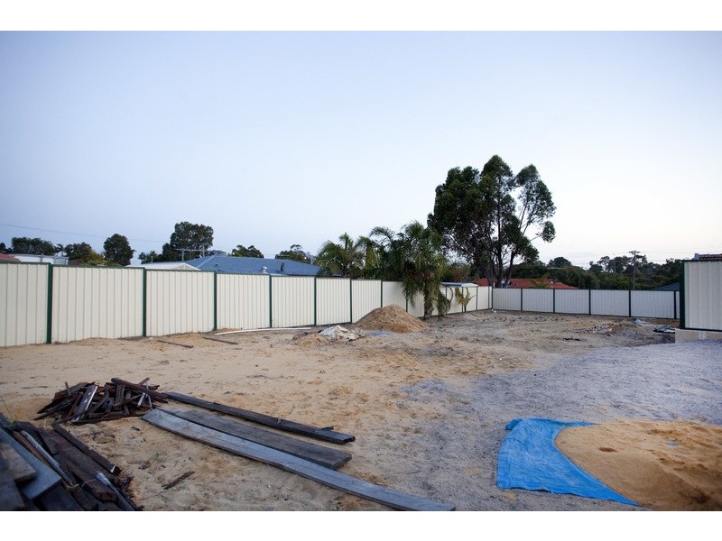 19A  HILLIER PLACE, Hamersley WA 6022