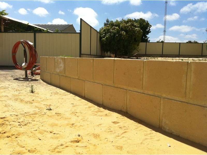 19A  HILLIER PLACE, Hamersley WA 6022