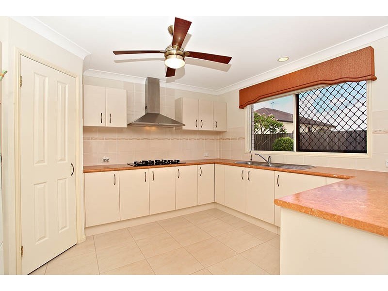 7 Candlewood Court, Stretton QLD 4116