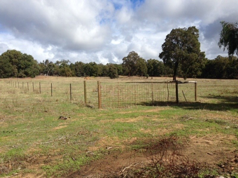 234  Copley-Dale Rd, Gidgegannup WA 6083