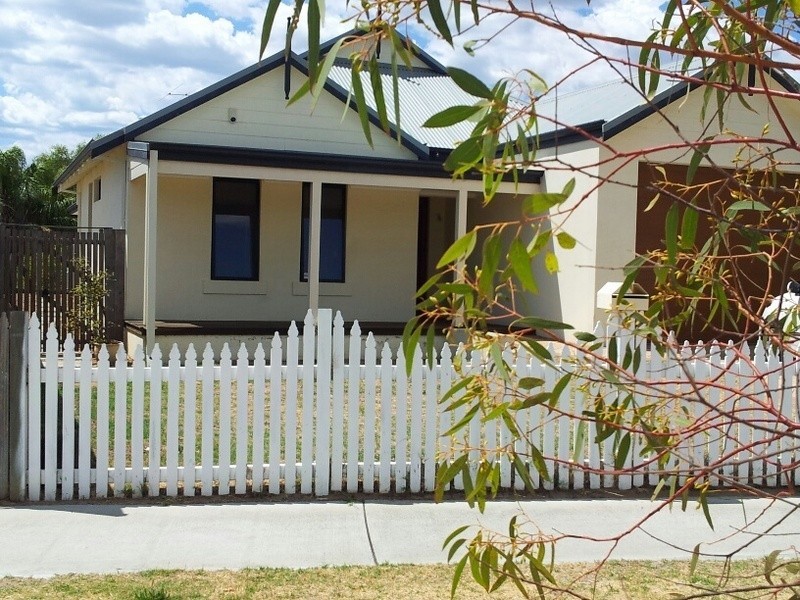 104A Hope Street, White Gum Valley WA 6162