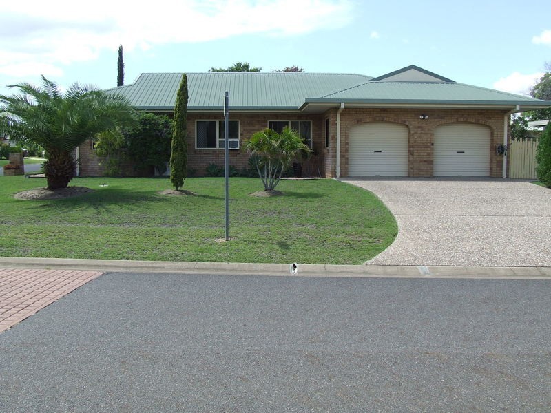 35 Carara Drive, Kawana QLD 4701