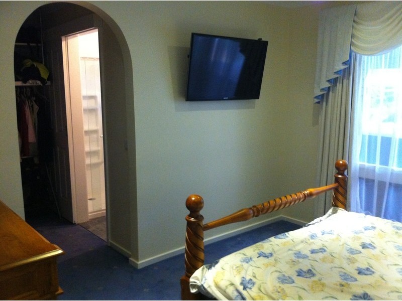 5 Digby Drive, Romsey VIC 3434