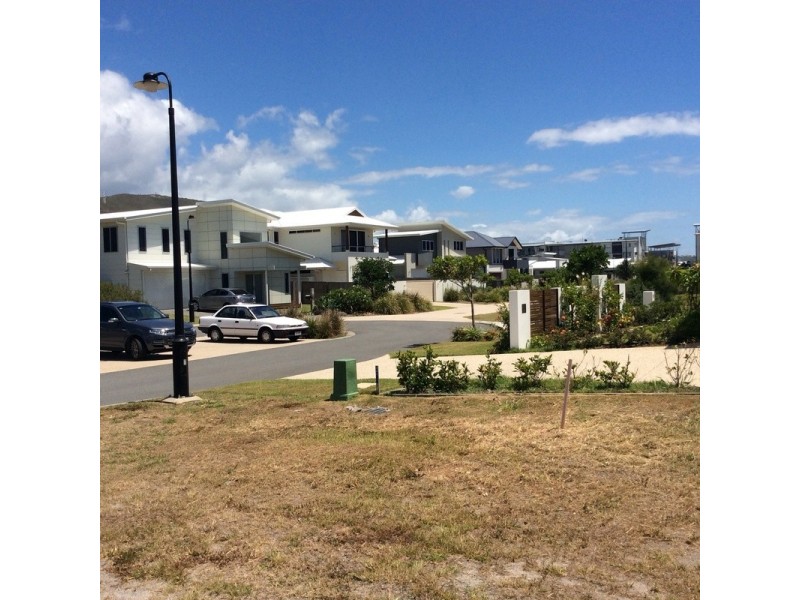 17 Surfside Lane, Mount Coolum QLD 4573