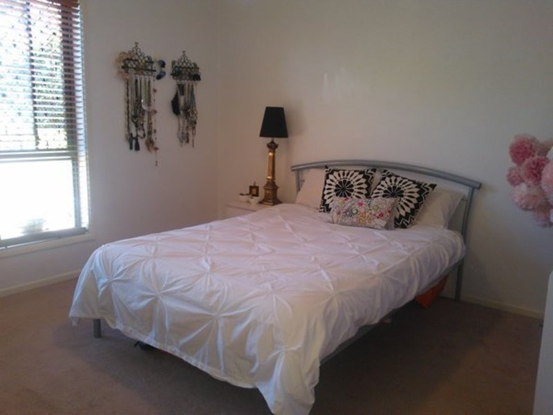 74 Kingston Avenue, Daw Park SA 5041