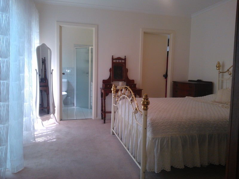 74 Kingston Avenue, Daw Park SA 5041