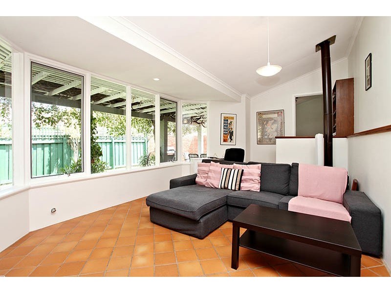 55 Pangbourne Street, Wembley WA 6014