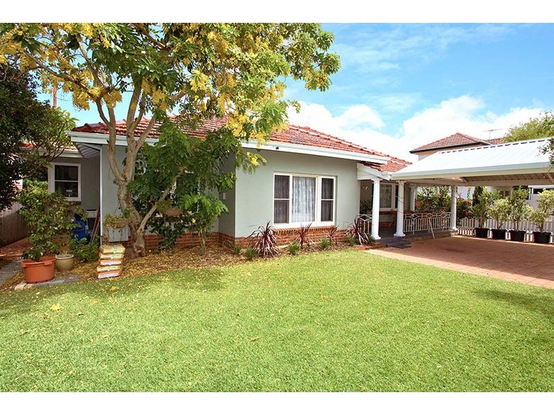 55 Pangbourne Street, Wembley WA 6014