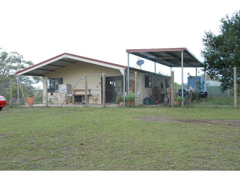 84 Glasshouse Woodford Road, Glass House Mountains QLD 4518