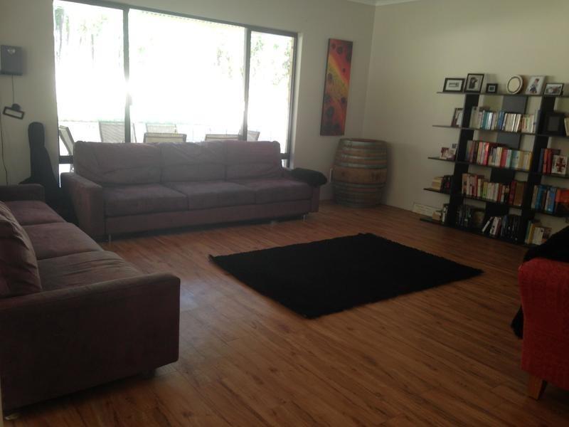 18 Duce Drive, Boyanup WA 6237