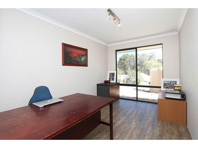 18 Duce Drive, Boyanup WA 6237