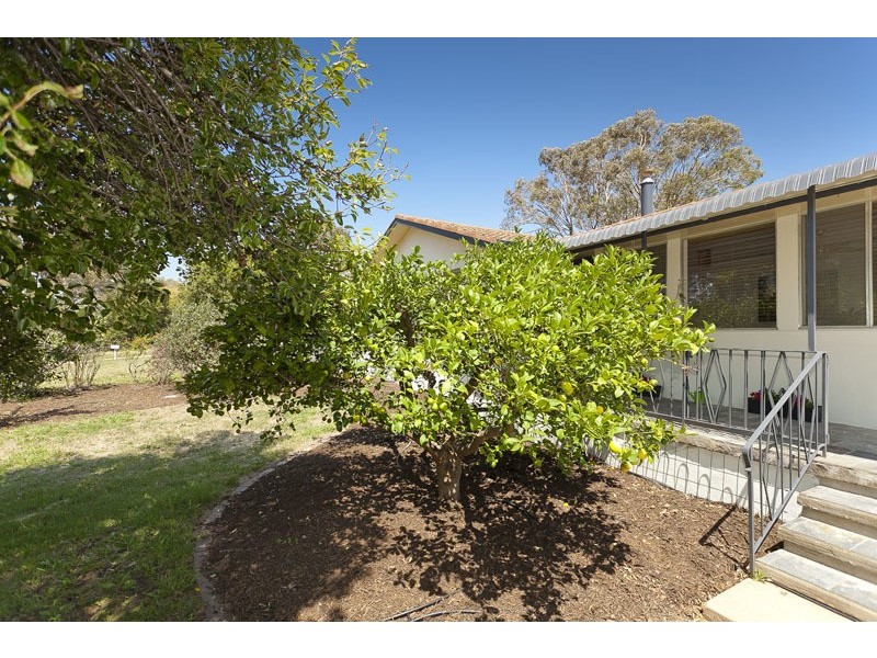 18 Pennefather Street, Higgins ACT 2615