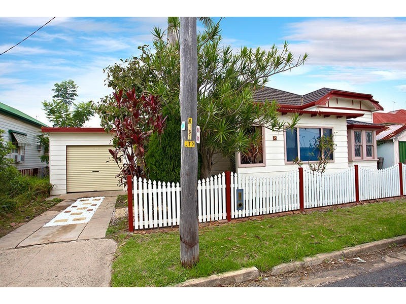 2 Croydon Street, Mayfield NSW 2304