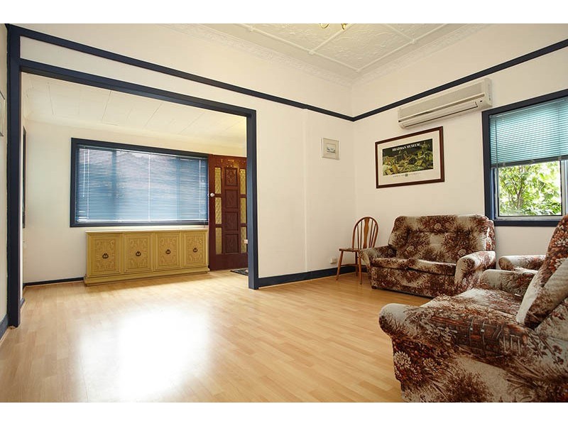 2 Croydon Street, Mayfield NSW 2304