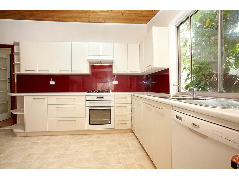 2 Croydon Street, Mayfield NSW 2304