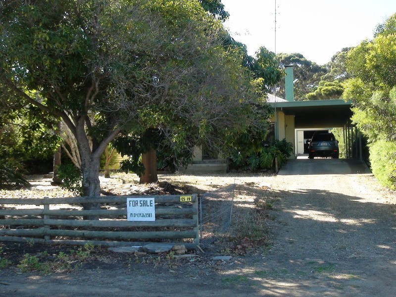 8 Ryberg Road, American River SA 5221