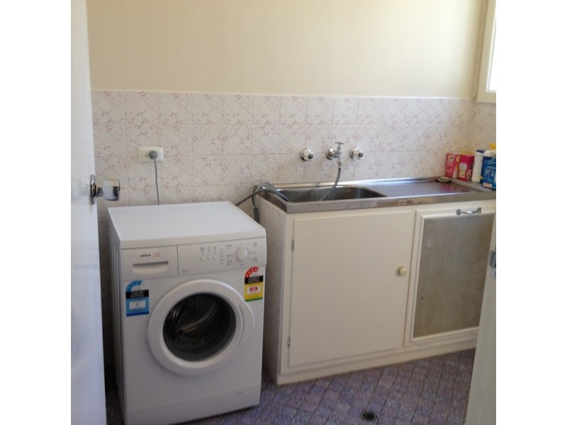 8 Ryberg Road, American River SA 5221