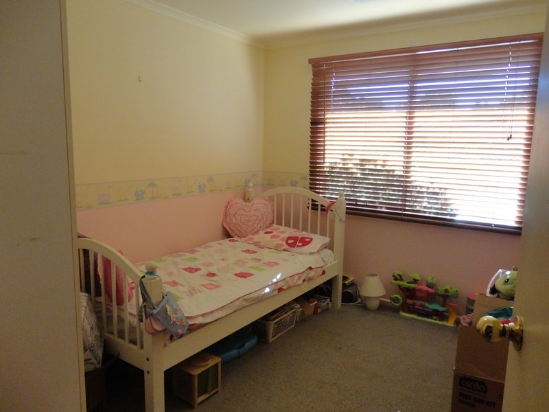 1 Adamson Street, Glenfield NSW 2167