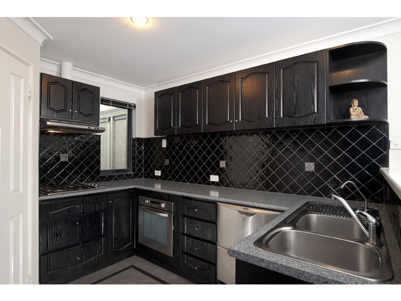 2/9 Marlston Drive, Bunbury WA 6230