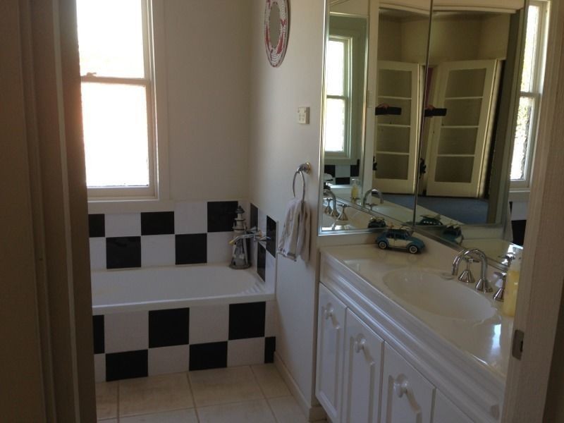 Kings Meadows TAS 7249