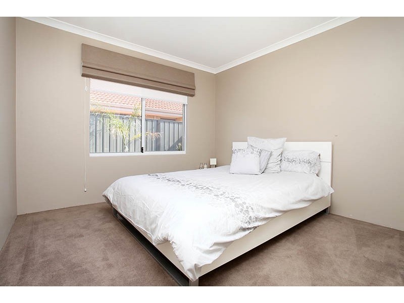 9 Viewed Green, Byford WA 6122