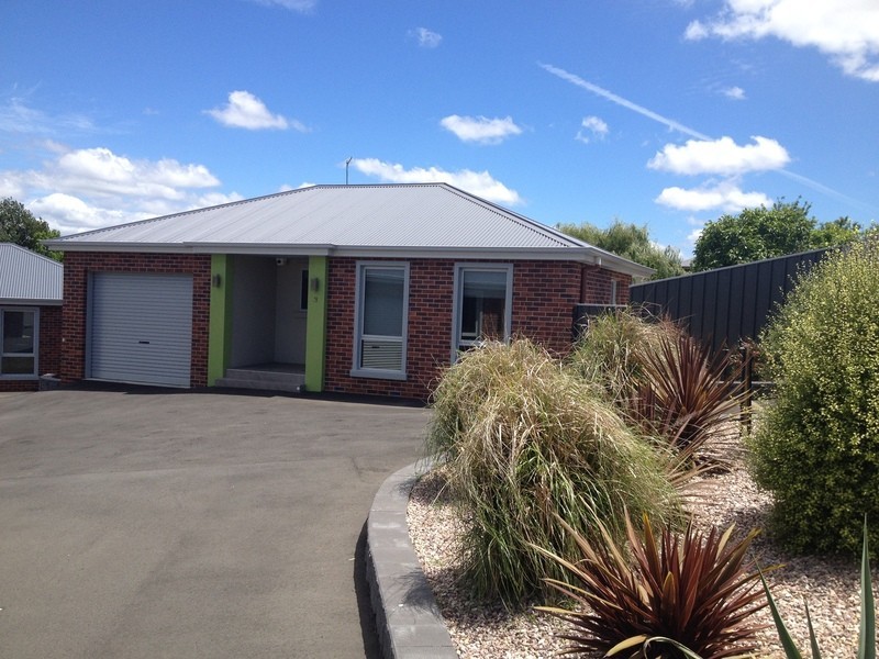 5 Caprice Court, Newnham TAS 7248