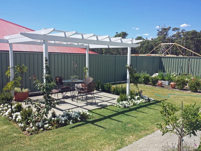 8 Tamarix Crescent, Margaret River WA 6285