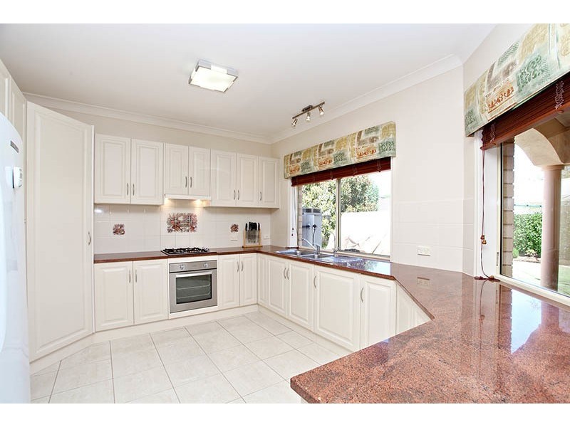 126 Coromandel Parade, Craigburn Farm SA 5051