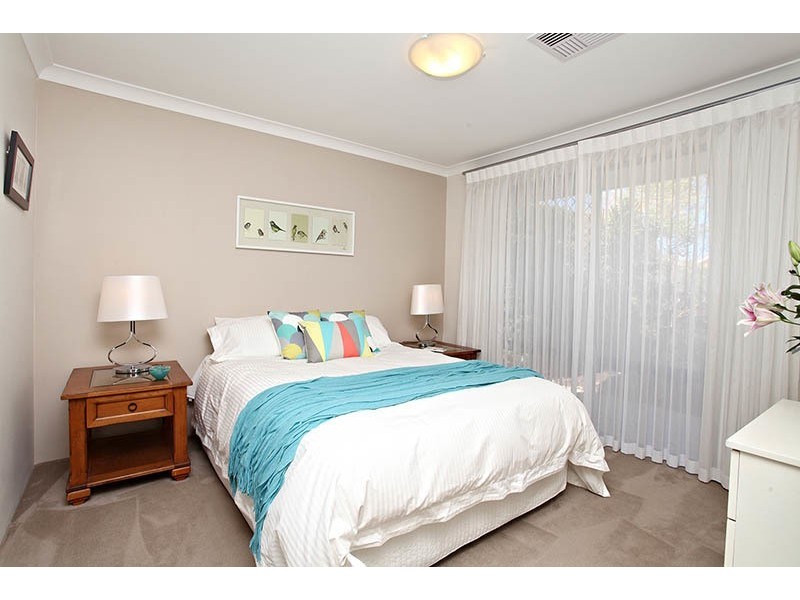 161 Knutsford Avenue, Rivervale WA 6103