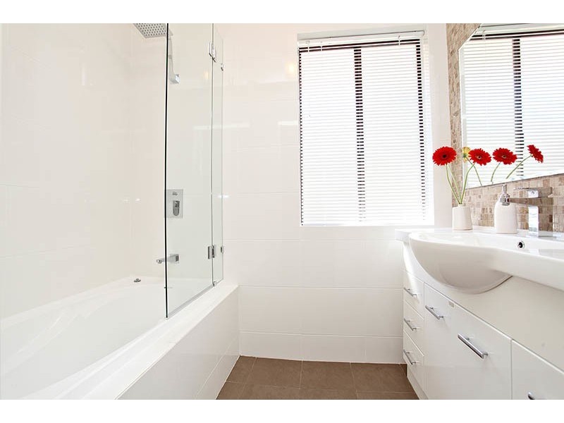 161 Knutsford Avenue, Rivervale WA 6103