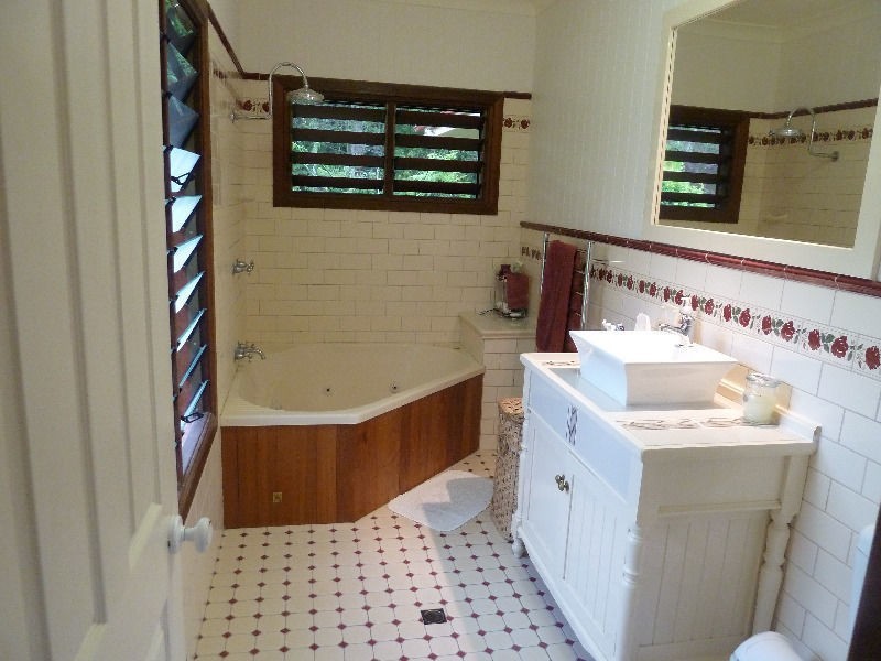 RN 239 Russell Pocket Road, Yungaburra QLD 4884