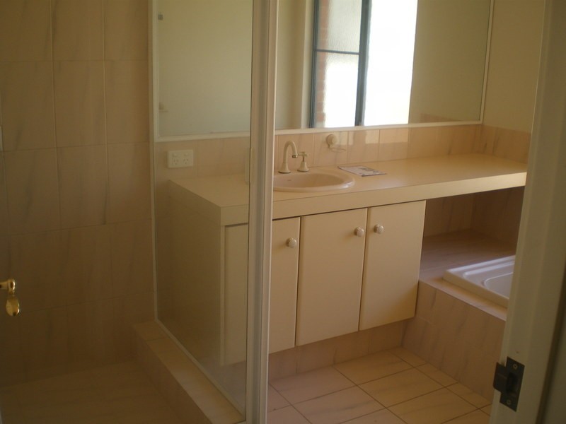 51 Warringah Close, Kallaroo WA 6025