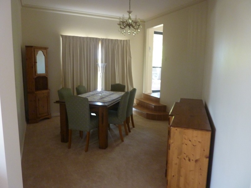 51 Warringah Close, Kallaroo WA 6025