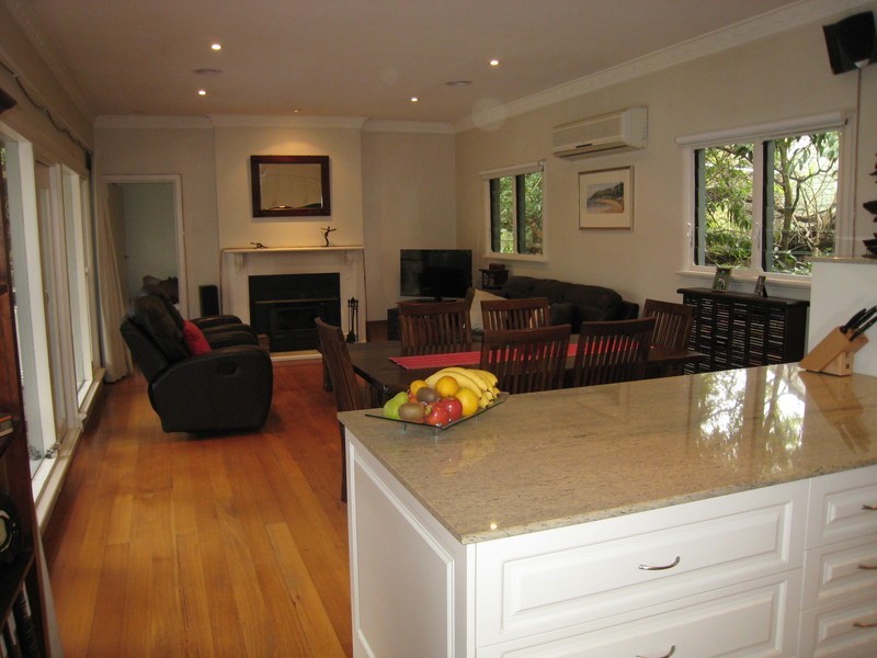 16 Helena Street, Mount Martha VIC 3934