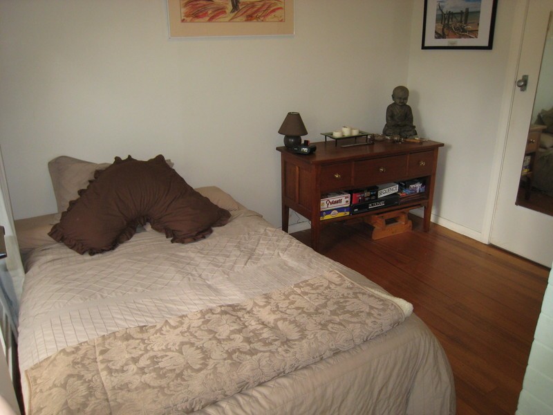 16 Helena Street, Mount Martha VIC 3934