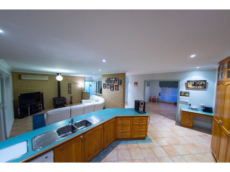 16 Hampstead Street, Gelorup WA 6230