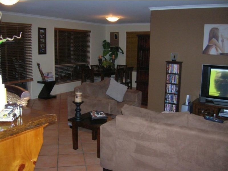 42 Doolan Street, Ormeau QLD 4208